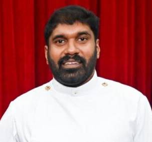 assit-vicar.jpg